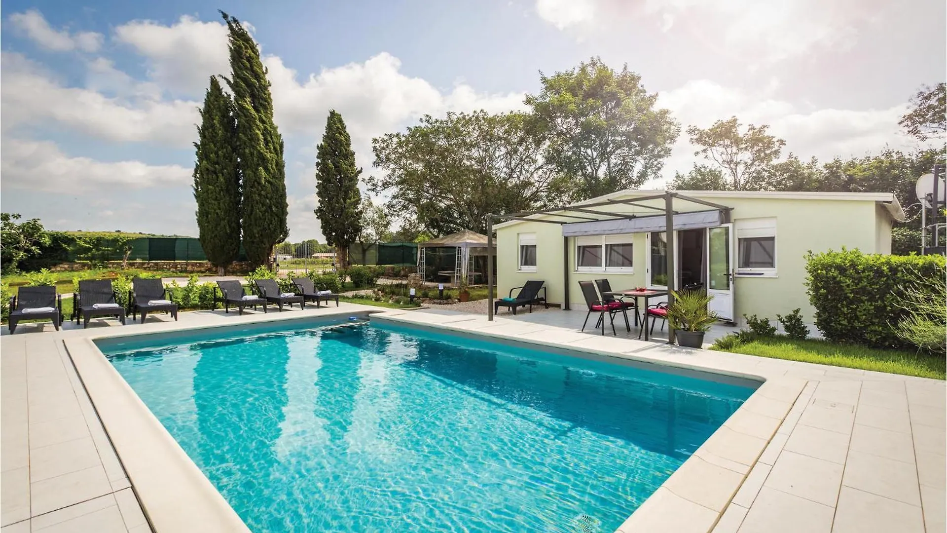 Stunning Home In Rovinj With Wifi Holiday home